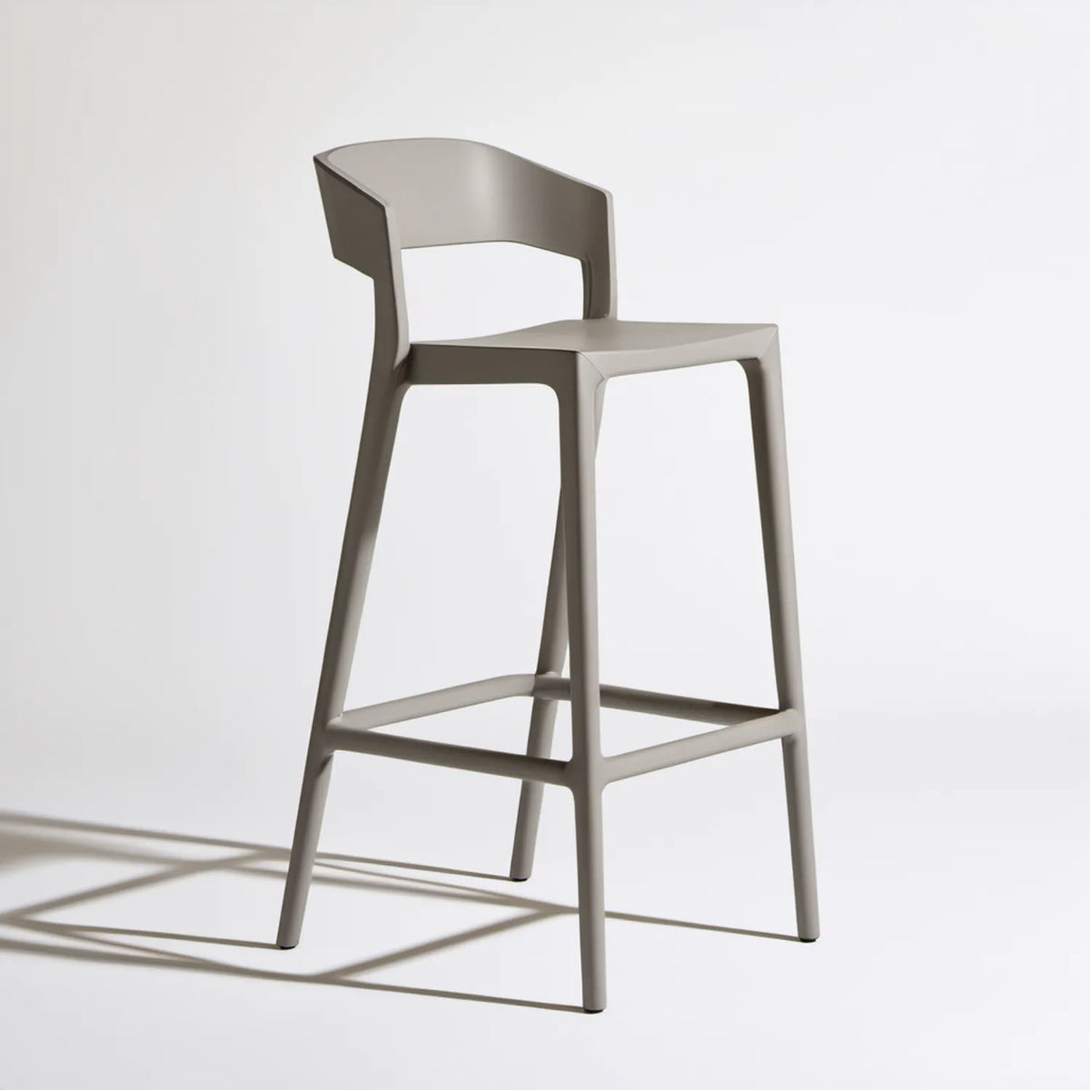 Hoker barowy z oparciem, taupe, 49 x 51 x 98 cm, polipropylen